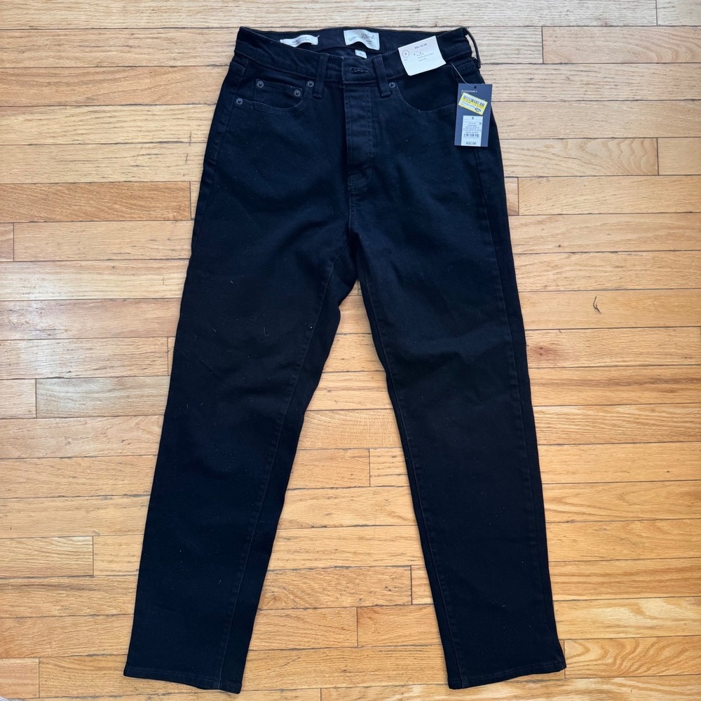 Universal Thread Womens 80s Slim Mid Rise Button Fly Black Jeans Size 6 R NWT